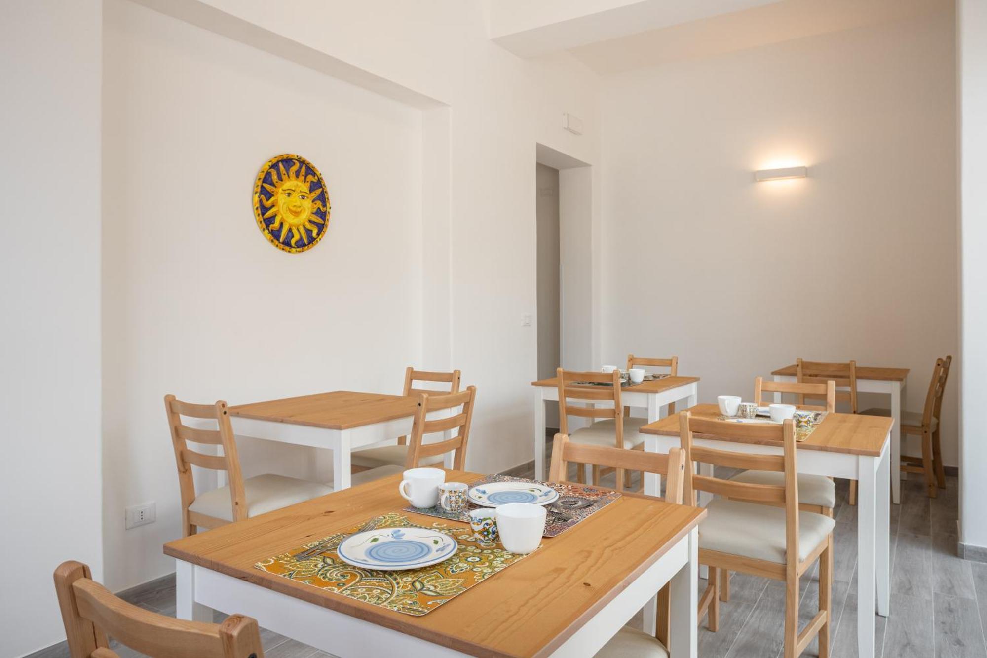 Le Cinque Stanze Palermo Room&Breakfast Kültér fotó