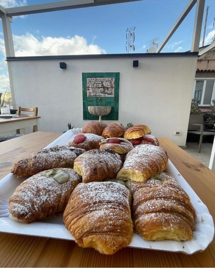 Le Cinque Stanze Palermo Room&Breakfast Kültér fotó